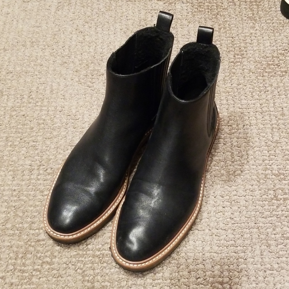 Botkier Chelsea faux sherling lined black boots